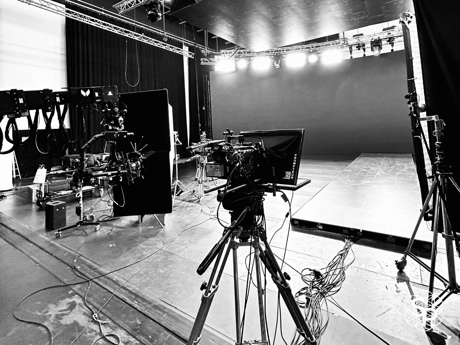 solutions-prompteur-camera-location-2